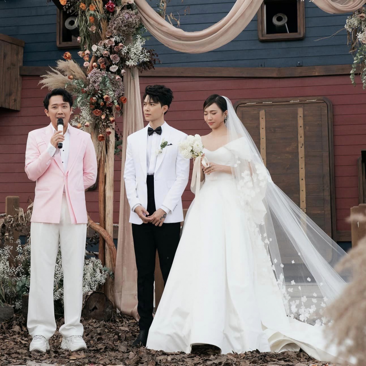 Giữa đường đua phim Tết, Diệu Nhi tấm tắc khen Trấn Thành, còn dành tình cảm cho nam thần không thua gì Anh Tú- Ảnh 2. Giữa đường đua phim Tết, Diệu Nhi tấm tắc khen Trấn Thành, còn dành tình cảm cho nam thần không thua gì Anh Tú- Ảnh 2.