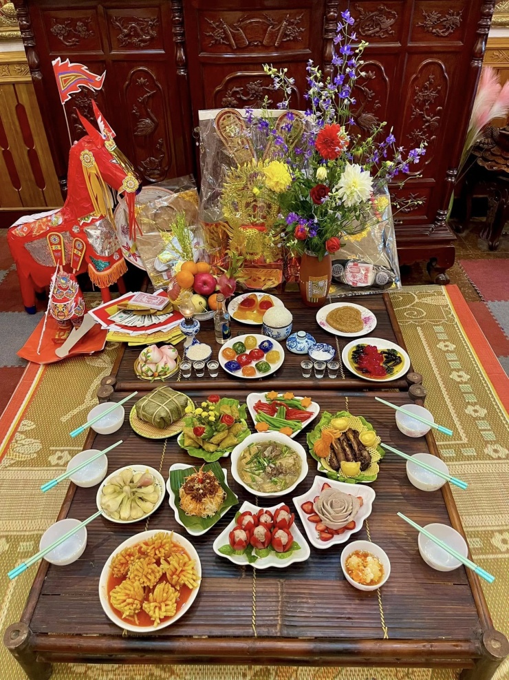 Gợi ý mâm cúng tất niên tết Nguyên đán 2026 đầy đủ theo phong tục 1 Gợi ý mâm cúng tất niên miền Bắc. Ảnh: Hương Giang