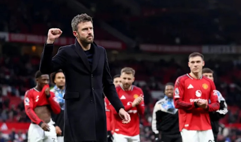 HLV Carrick làm được điều Amorim không thể làm được ở Man Utd - 1