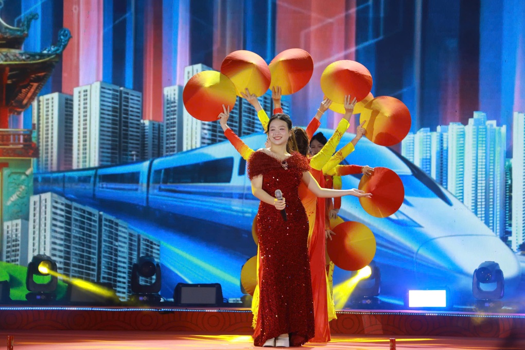 Hà Nội khai mạc Lễ hội Xuân Bính Ngọ - 1