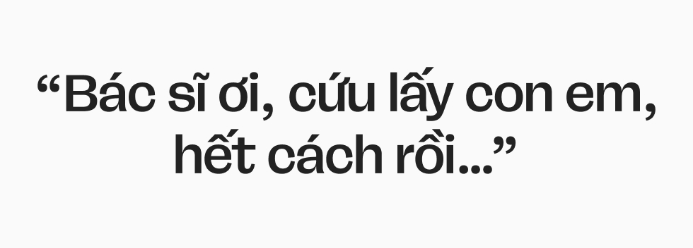 Hai bệnh viện, một ê-kíp bác sĩ, và hành trình đi cứu những trái tim nhỏ bằng quả dâu tây ở trong bụng mẹ- Ảnh 1.