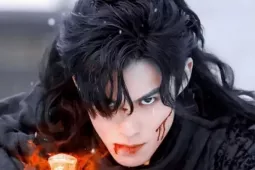 Bộ phim khiến cả showbiz rối loạn