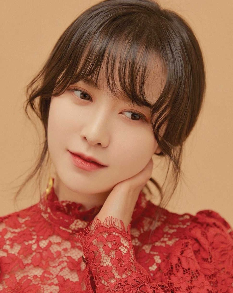 Hai mỹ nhân Hàn Quốc không ai dám cưới- Ảnh 1.