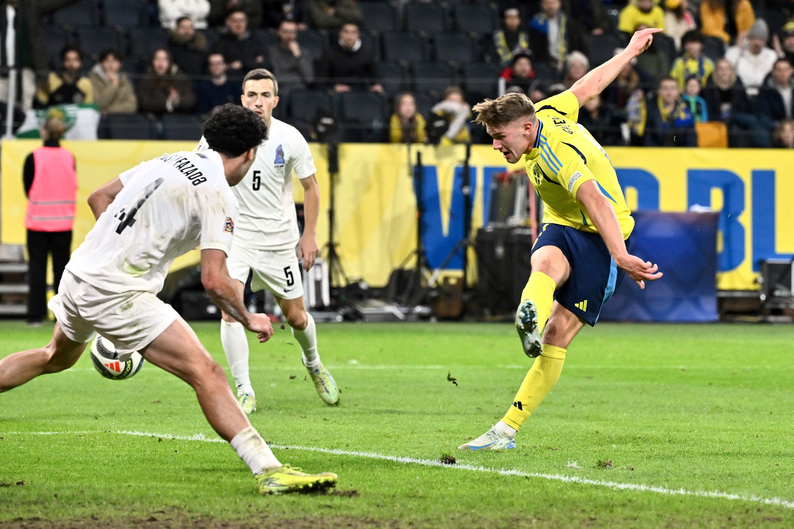 Viktor Gyokeres: Hai tháng xoay chuyển số phận tại Arsenal - Ảnh 2.