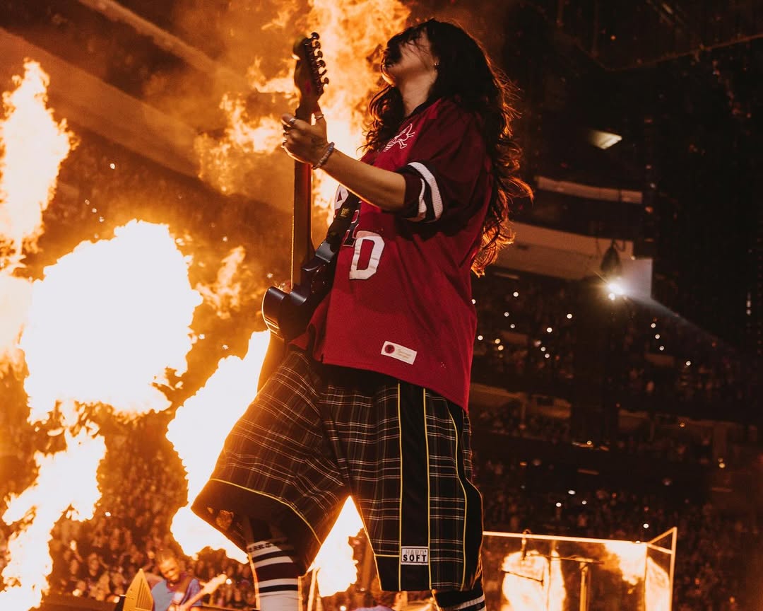 Hình ảnh 18+ gây sốc của Billie Eilish- Ảnh 5.