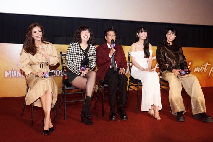 Hoa hậu đóng phim Tết của Trường Giang: Làm mẹ đơn thân, từng đăng quang quốc tế - 1