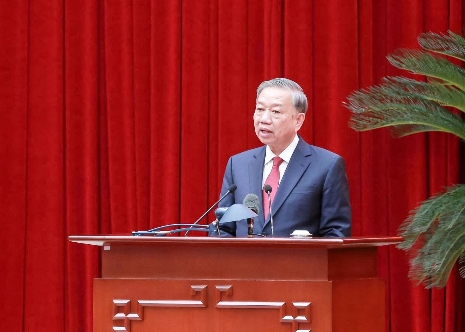 Tổng Bí thư Tô Lâm: Nhân sự Đại hội XIV được chuẩn bị chặt chẽ, thận trọng, - Ảnh 1.