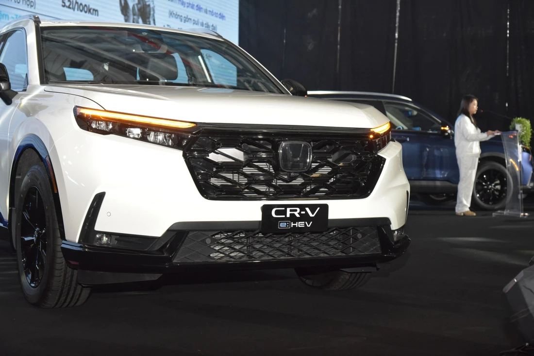 Honda CR-V - Ảnh 2.