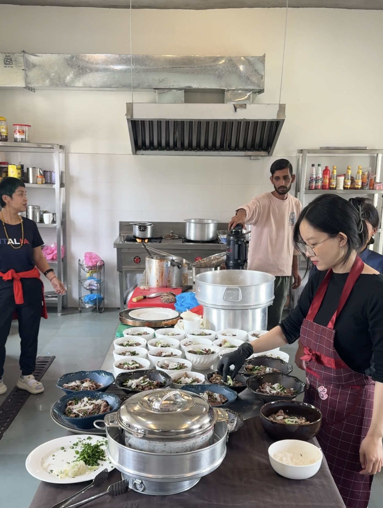 Hương Việt giữa trời tuyết Ladakh 1 Hương Việt giữa trời tuyết Ladakh - Ảnh 1.