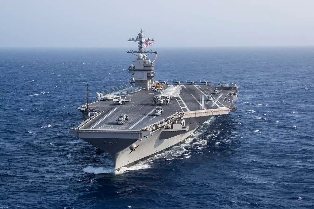 Liệu Iran có thể dùng tàu dầu “ma” đâm chìm tàu sân bay USS Abraham Lincoln? - Ảnh 1. Liệu Iran có thể dùng tàu dầu “ma” đâm chìm tàu sân bay USS Abraham Lincoln? - Ảnh 1.