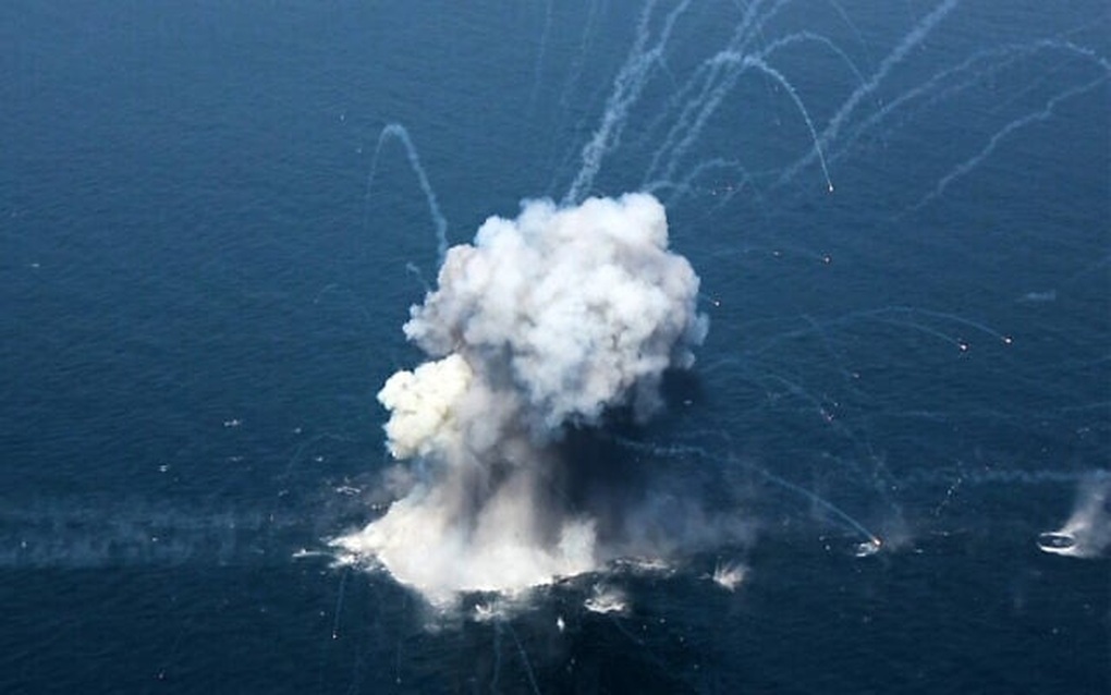 Iran tập trận quân sự với Nga, cảnh báo đòn đáp trả Mỹ - 1