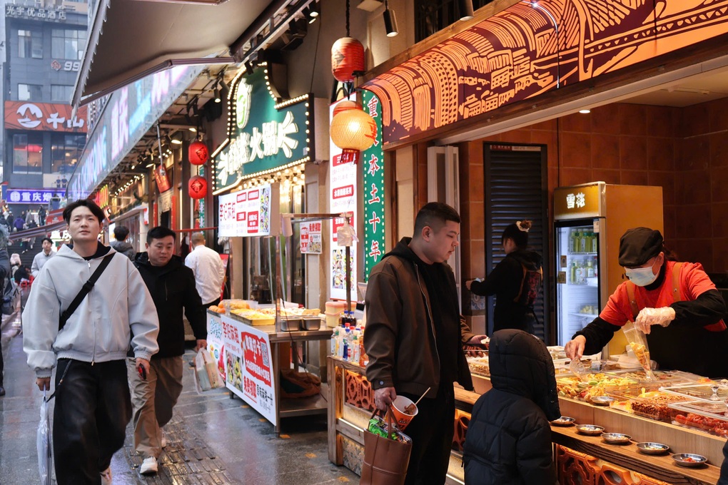 Khách Việt thích đi Trung Quốc, Nhật Bản dịp Tết, chi hàng chục triệu đồng - 1