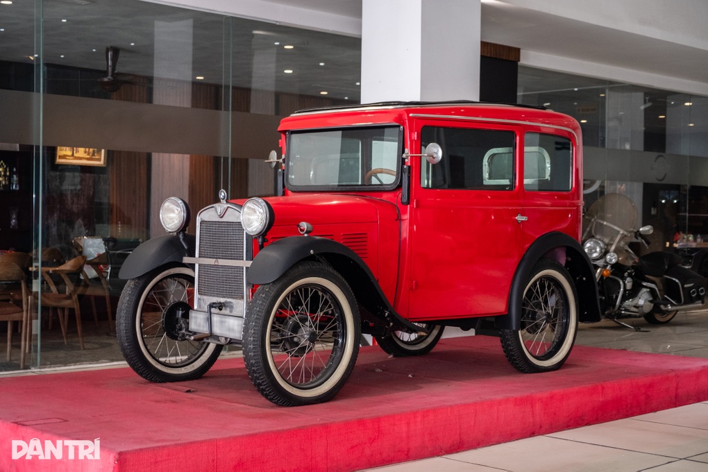 Khám phá chiếc BMW già nhất Việt Nam: Tổ tiên của 7-Series, X7 - 1