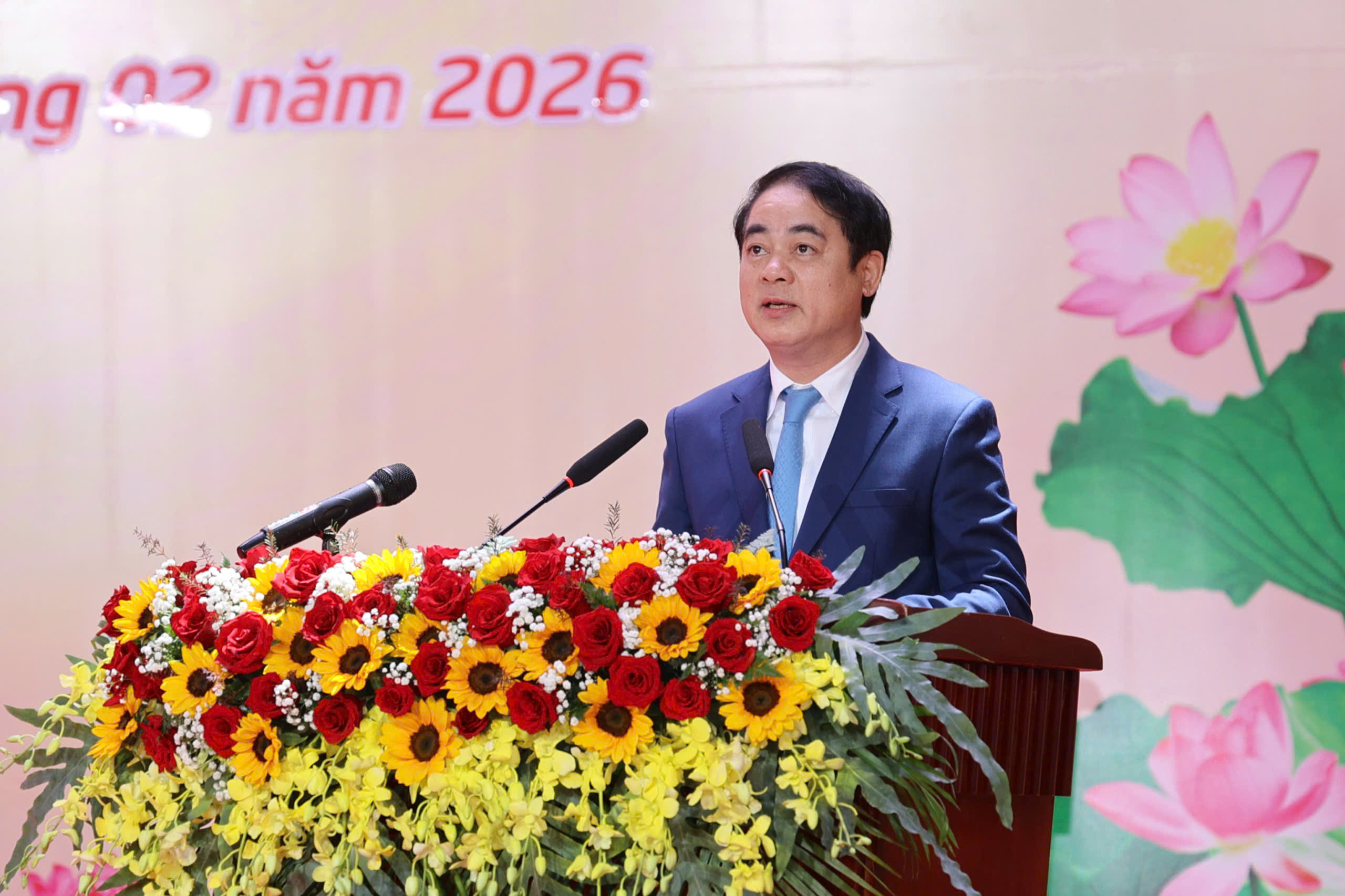 Khánh Hòa quyết tâm hiện thực hóa Nghị quyết Đại hội XIV của Đảng 1 Khánh Hòa quyết tâm hiện thực hóa nghị quyết Đại hội XIV của Đảng - Ảnh 1.