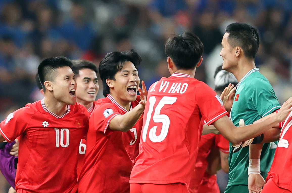 Khát vọng vươn mình của bóng đá Việt Nam 2 Khát vọng vươn mình của bóng đá Việt Nam - Ảnh 2.