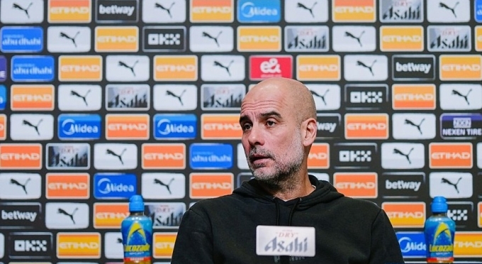 Guardiola trong buổi họp báo trước trận Man City - Newcastle ở bán kết lượt về Cup Liên đoàn Anh. Ảnh: mancity.com