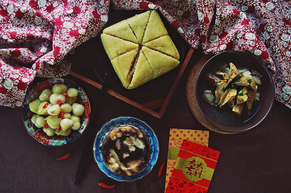 Tết trên mâm cỗ 3 miền: Khi món ăn viết nên câu chuyện khí hậu, tập quán và ước vọng đầu năm- Ảnh 1.