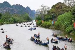 Cẩm nang du lịch Chùa Hương