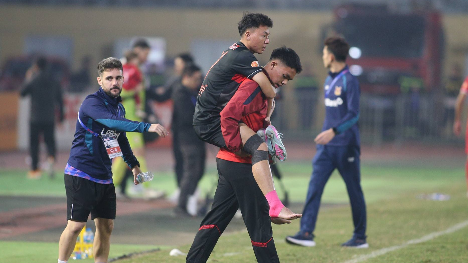 cầu thủ - Ảnh 1.