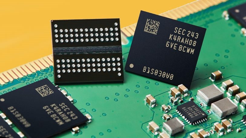 Lẽ ra phải ngày càng rẻ đi, món đồ mà gần như ai cũng 