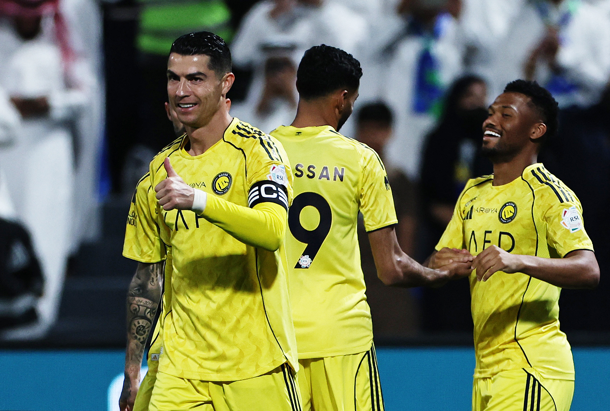 Ghi bàn đầu tiên ở tuổi 41, Ronaldo chấm dứt ‘đình công’: Lên tiếng về tương lai- Ảnh 1.