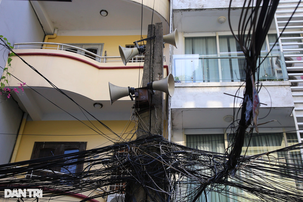 Loa phường ngày Tết - 1