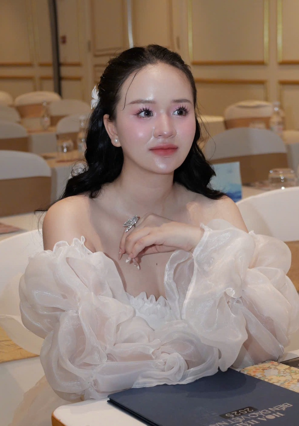 Lời khai của Á khôi Bùi Thị Phương Linh SN 2004 vừa bị bắt- Ảnh 3.