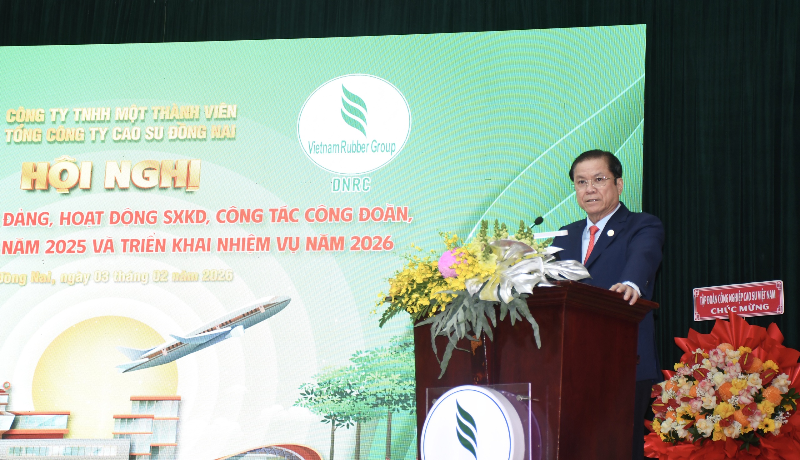 Lợi nhuận Cao su Đồng Nai năm 2025 đạt 736 tỉ Đồng , Thu nhập bình quân 16 triệu / ngư 2 Lợi nhuận cao su Đồng Nai đạt 736 tỉ đồng, thu nhập bình quân 16 triệu đồng/người/tháng - Ảnh 2.