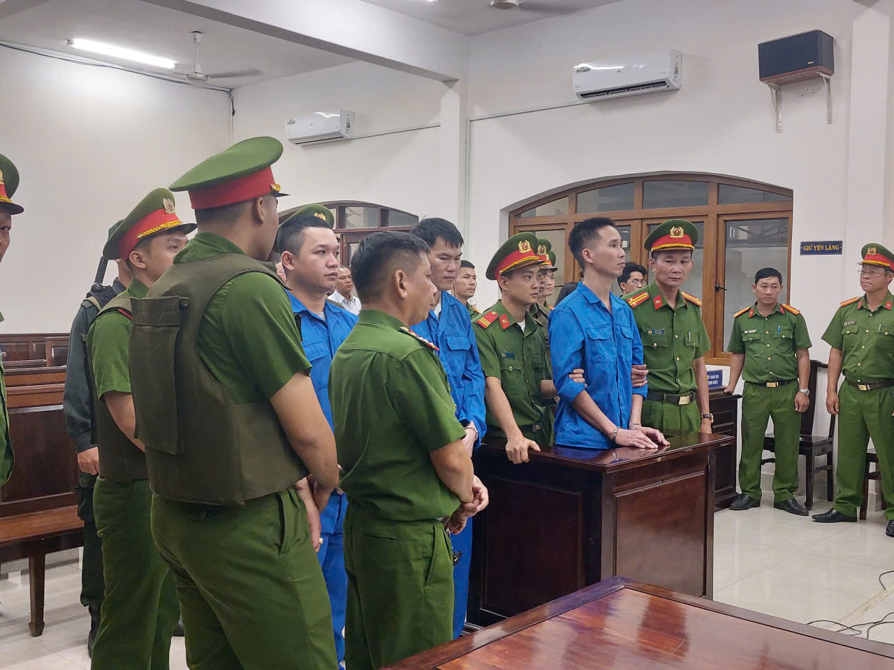 Vụ thảm án làm 3 người tử vong ở Đồng Nai: Lý do Lê Sỹ Tùng bị tuyên mức án kịch khung - Ảnh 1.