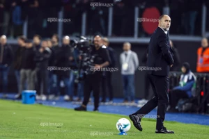 Tottenham ‘nổ bom’ ghế nóng với thầy mới