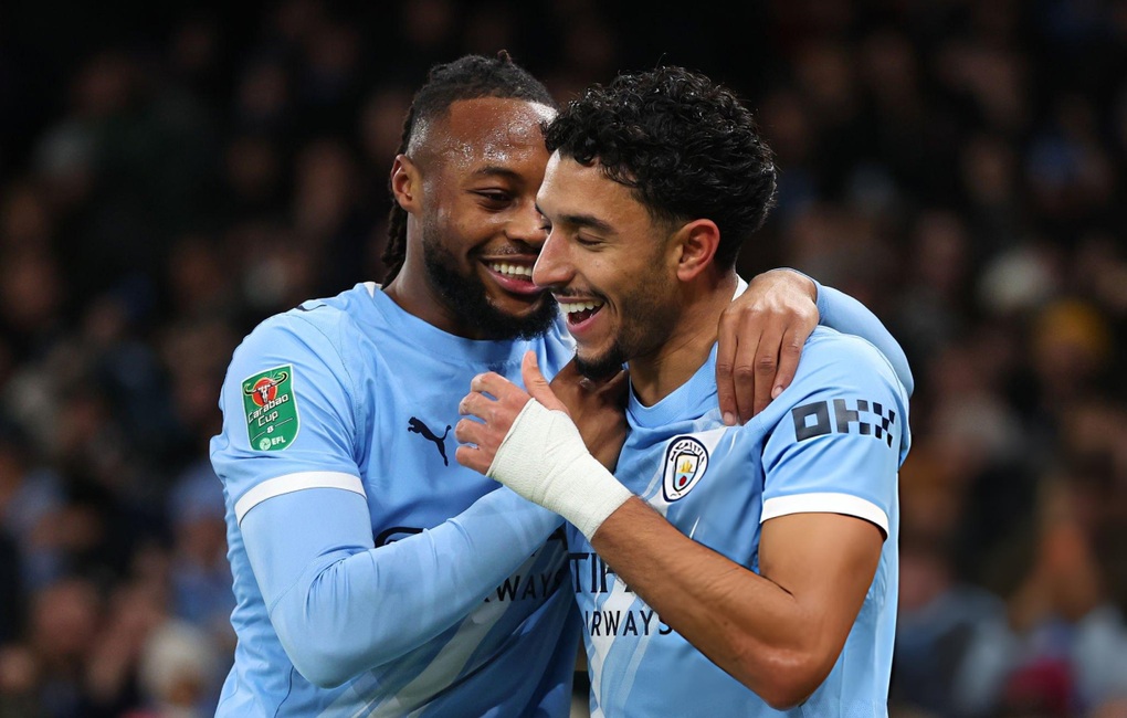 Man City dễ dàng hạ Newcastle, thẳng tiến chung kết cúp Liên đoàn Anh - 1