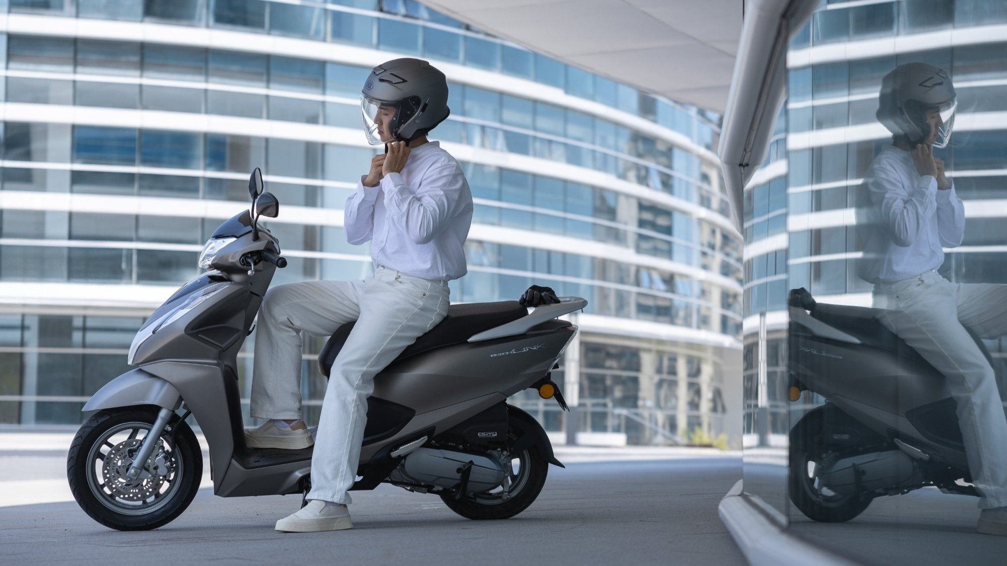 Honda Việt Nam sắp thêm xe mới giống Lead: Mặt tiền như SH, màn tròn độc đáo, giá quy đổi ngang Lead bản cao nhất- Ảnh 4. Honda Việt Nam sắp thêm xe mới giống Lead: Mặt tiền như SH, màn tròn độc đáo, giá quy đổi ngang Lead bản cao nhất- Ảnh 4.