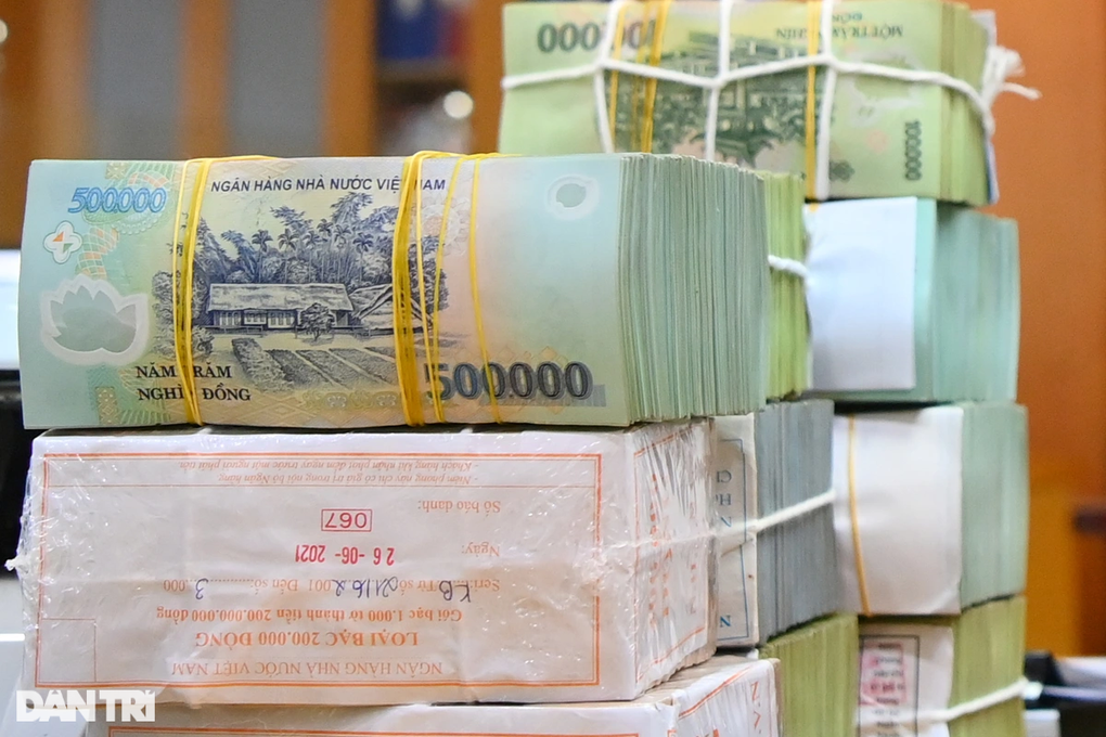 Một ngân hàng Big 4 điều chỉnh tăng mạnh lãi suất tiết kiệm - 1