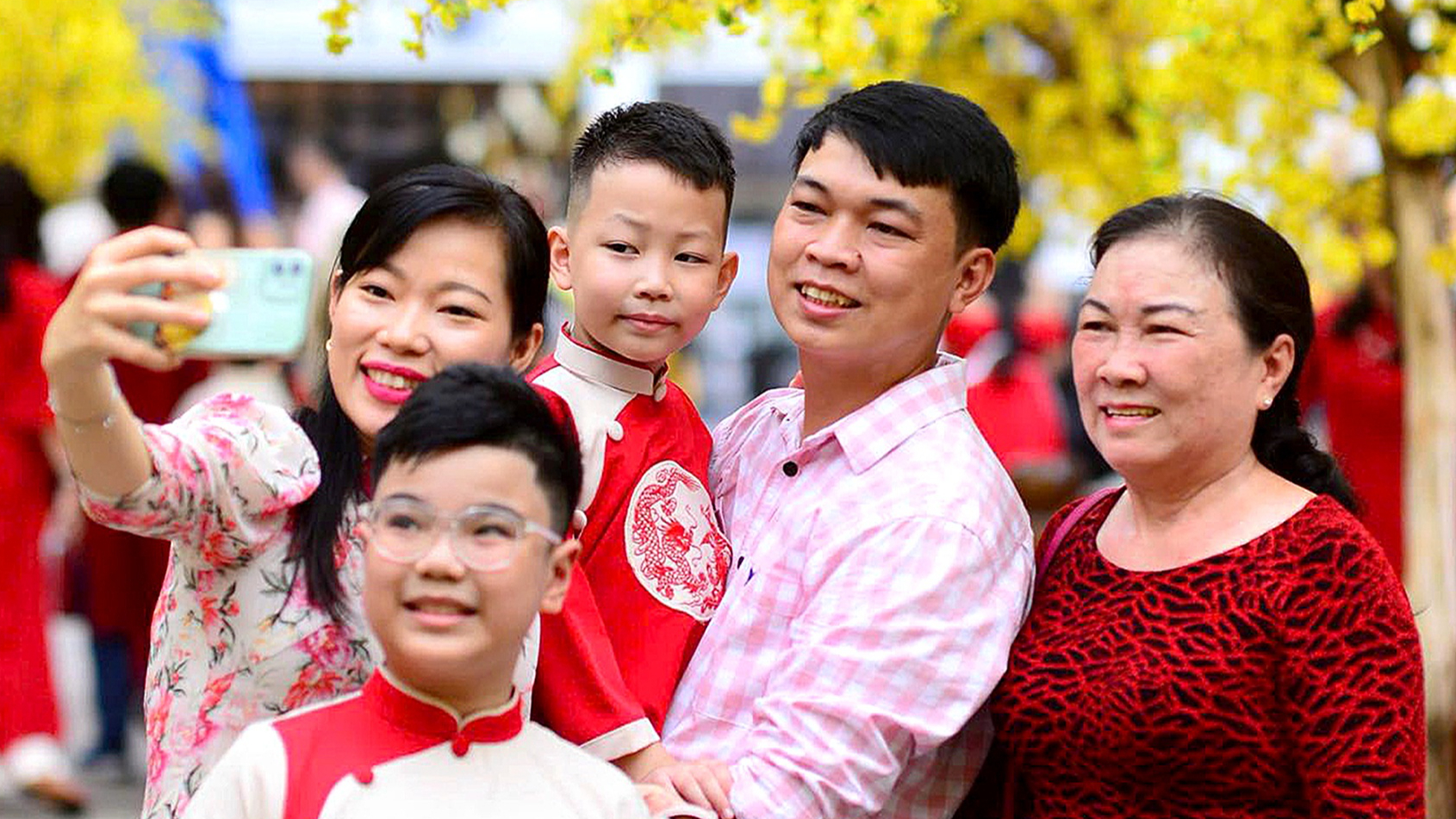 Mức sinh TP.HCM: Tín hiệu khởi sắc, bài toán vẫn còn dài 1 mức sinh - Ảnh 1.