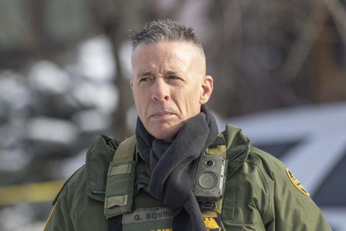 Gregory Bovino, chỉ huy chiến dịch trấn áp nhập cư của chính quyền Tổng thống Donald Trump, tại thành phố Minneapolis, bang Minnesota ngày 7/1. Ảnh: AFP