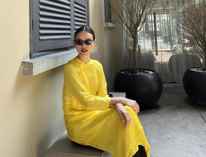 Mùng 1 Tết nên mặc màu gì để mở đầu năm mới may mắn?- Ảnh 2.