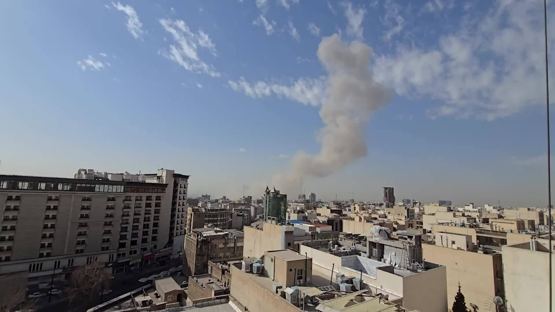 Israel tập kích tên lửa vào Iran