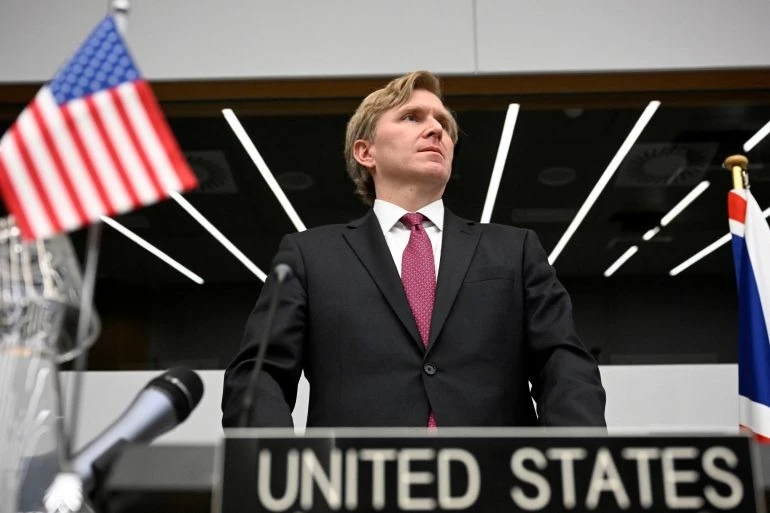 Thứ trưởng Quốc phòng Mỹ phụ trách chính sách - ông Elbridge Colby phát biểu tại trụ sở NATO ở Bỉ ngày 12-2. Ảnh: AFP Mỹ thúc giục châu Âu đảm nhận vai trò dẫn dắt trong ‘NATO 3.0’