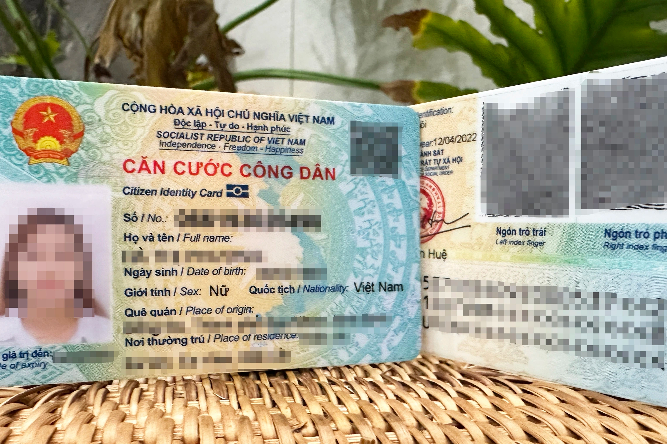 Năm 2026, những ai phải cấp đổi thẻ căn cước? - Ảnh 1.