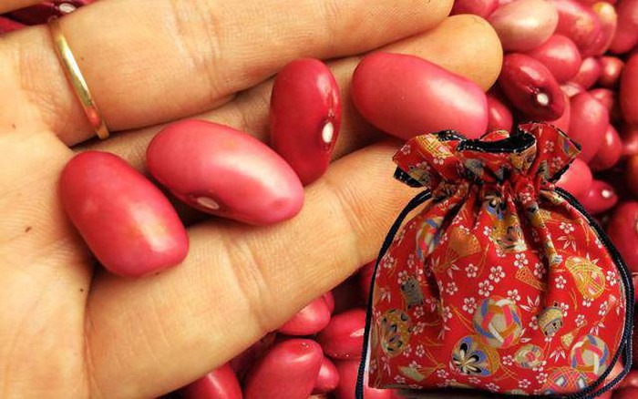 Đêm Giao thừa đặt thứ này vào ví: Năm mới tiền bạc rung rỉnh, vạn sự hanh thông, gặp hung hoá cát- Ảnh 1.