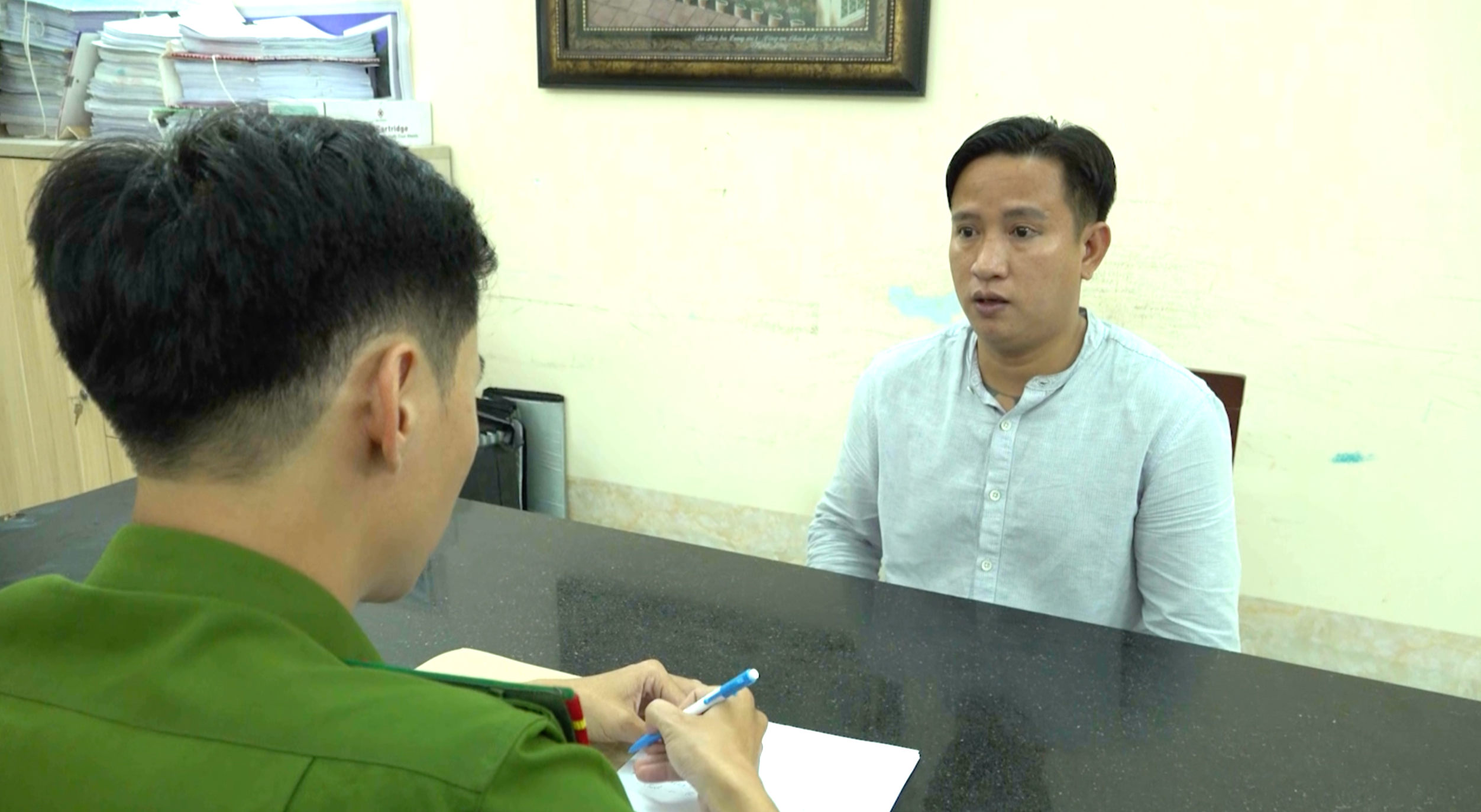 white palace - Ảnh 1.