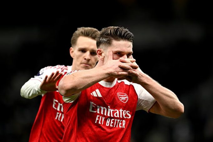 Viktor Gyokeres mừng bàn ấn định tỷ số, trong trận Arsenal thắng Tottenham 4-1 ở vòng 27 Ngoại hạng Anh trên sân Tottenham Hotspur, London, Anh ngày 22/2/2026. Ảnh: Arsenal FC