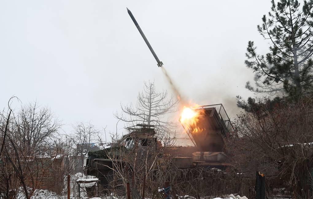 Nga đẩy nhanh đà tiến trong tháng 1 1 Chiến sự Ukraine ngày 1.440: Nga đẩy nhanh đà tiến trong tháng 1 - Ảnh 1.