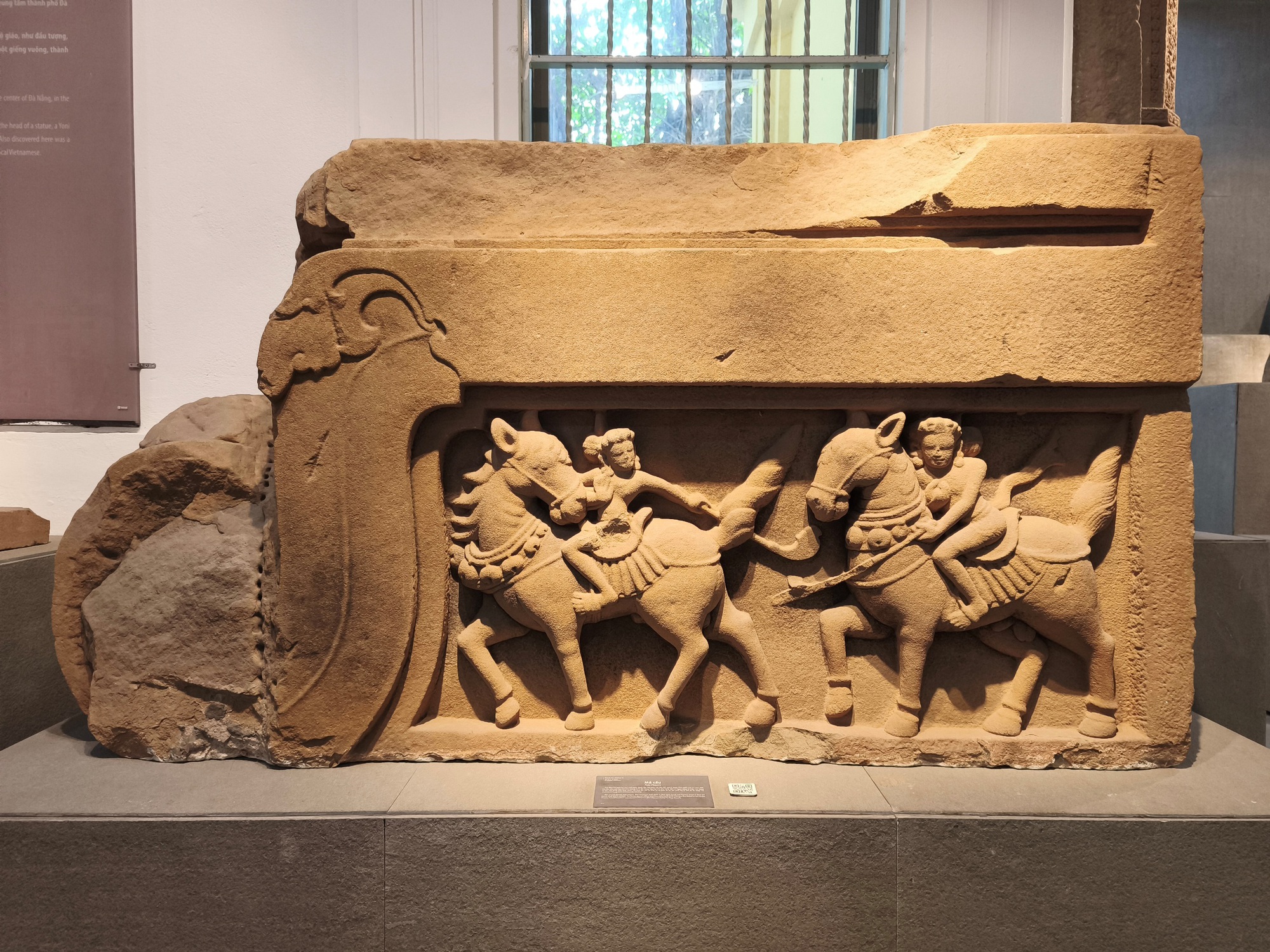 - Ảnh 1. - Ảnh 1.