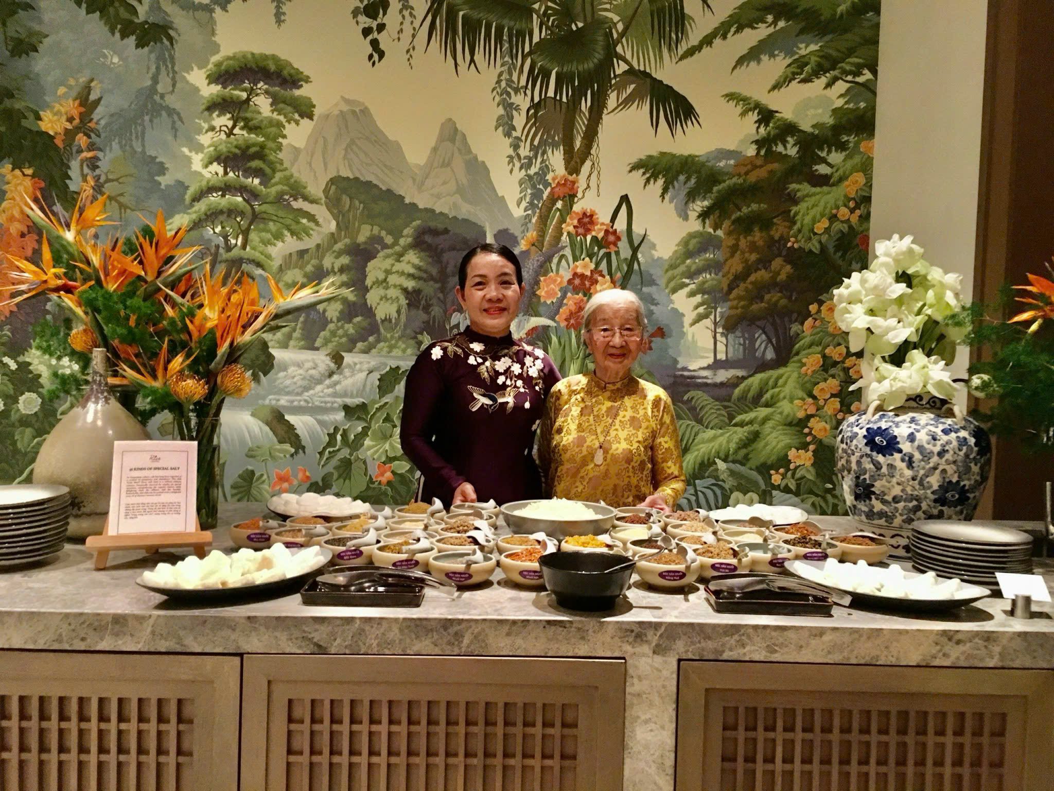 Nghệ nhân 92 tuổi truyền nghề ẩm thực Huế 1 Nghệ nhân 92 tuổi truyền nghề ẩm thực Huế - Ảnh 1.