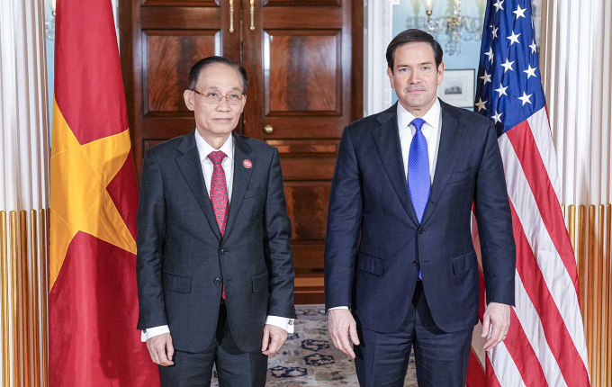 Bộ trưởng Ngoại giao Lê Hoài Trung (trái) gặp Ngoại trưởng Marco Rubio tại Bộ Ngoại giao Mỹ, ngày 19/2. Ảnh: X/Secretary Marco Rubio