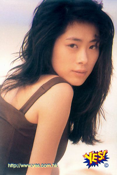 Sự hết thời của nữ ca sĩ nổi tiếng bậc nhất showbiz: Ngủ dưới gầm cầu, sống nhờ đồ ăn thừa, tài sản duy nhất là máy nghe nhạc- Ảnh 1.