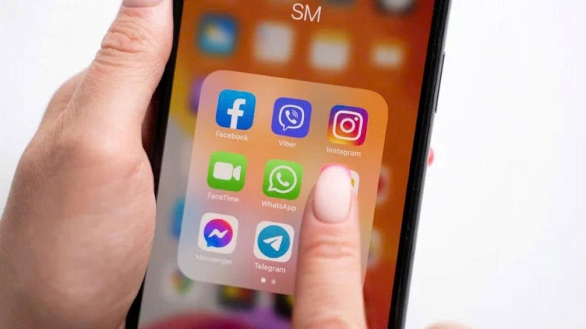 Người dùng cần xóa ngay 2 ứng dụng sau kẻo lộ số điện thoại, họ tên, ngày sinh, địa chỉ...- Ảnh 1.