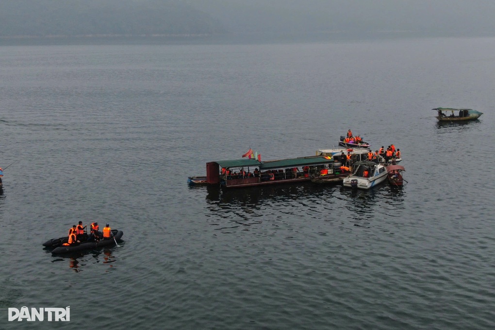 Người hùng cứu sống 6 nạn nhân trong vụ chìm tàu ở hồ Thác Bà - 1