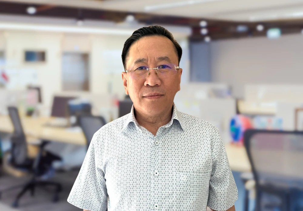 Tiến sĩ Lê Bá Chí Nhân, chuyên gia kinh tế. Tiến sĩ Lê Bá Chí Nhân, chuyên gia kinh tế.